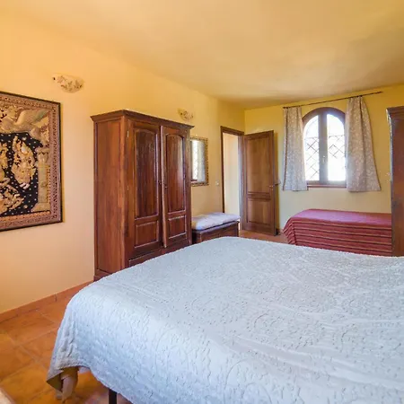 Gorgeous In With Wifi Holiday home