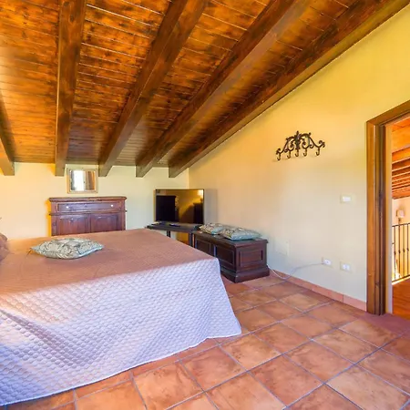 Gorgeous In With Wifi *