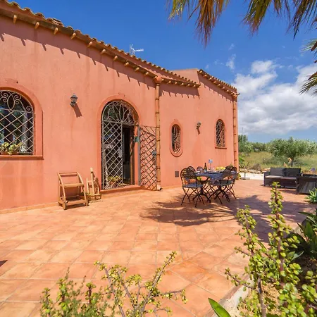 Gorgeous In With Wifi Holiday home